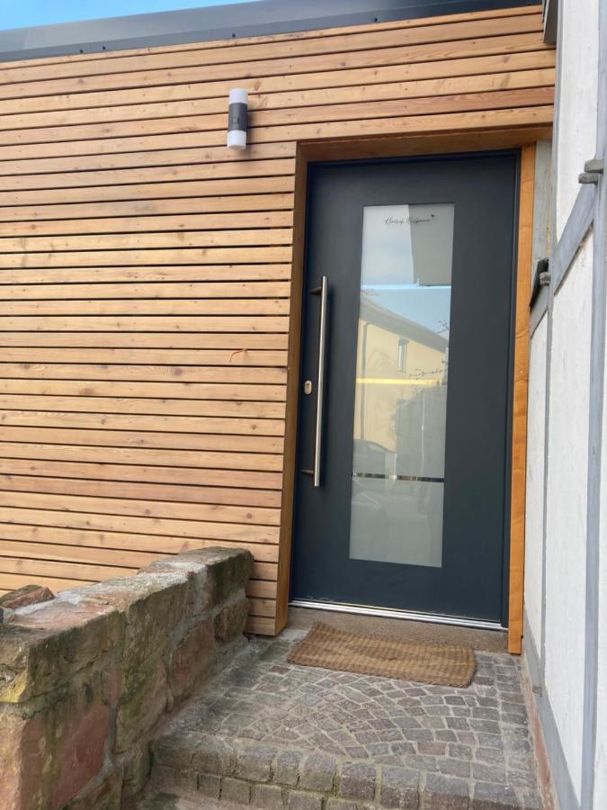 Moderne Ferienwohnung Mit Balkon Herxheim Exterior photo